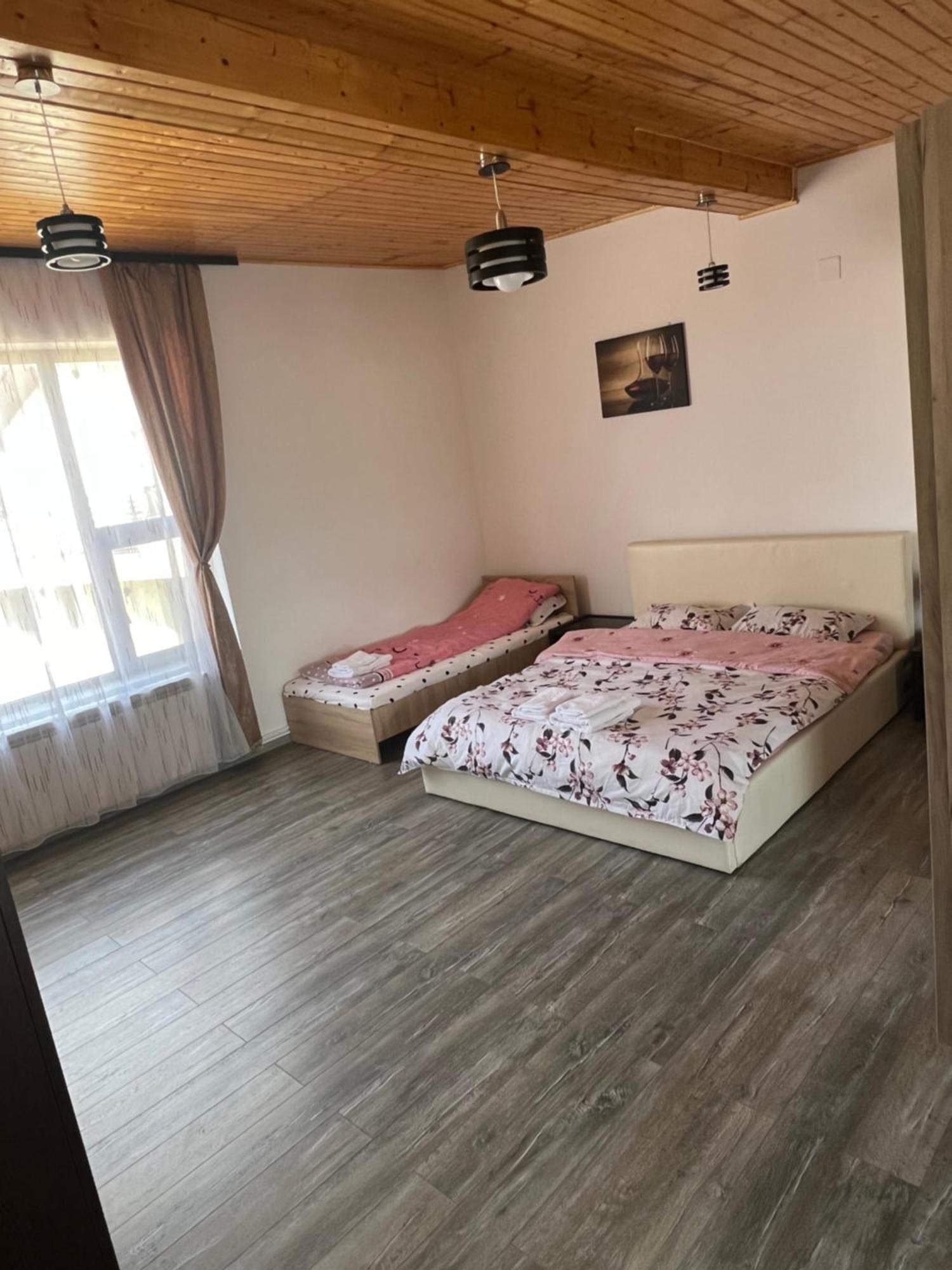 Hotel Casa Selly Tulcea Exterior foto